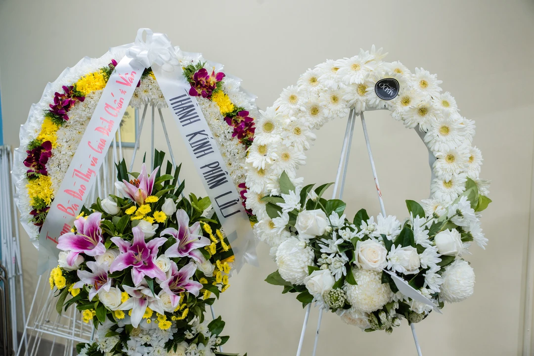 Funeral photography Sydney Buddhist funeral service